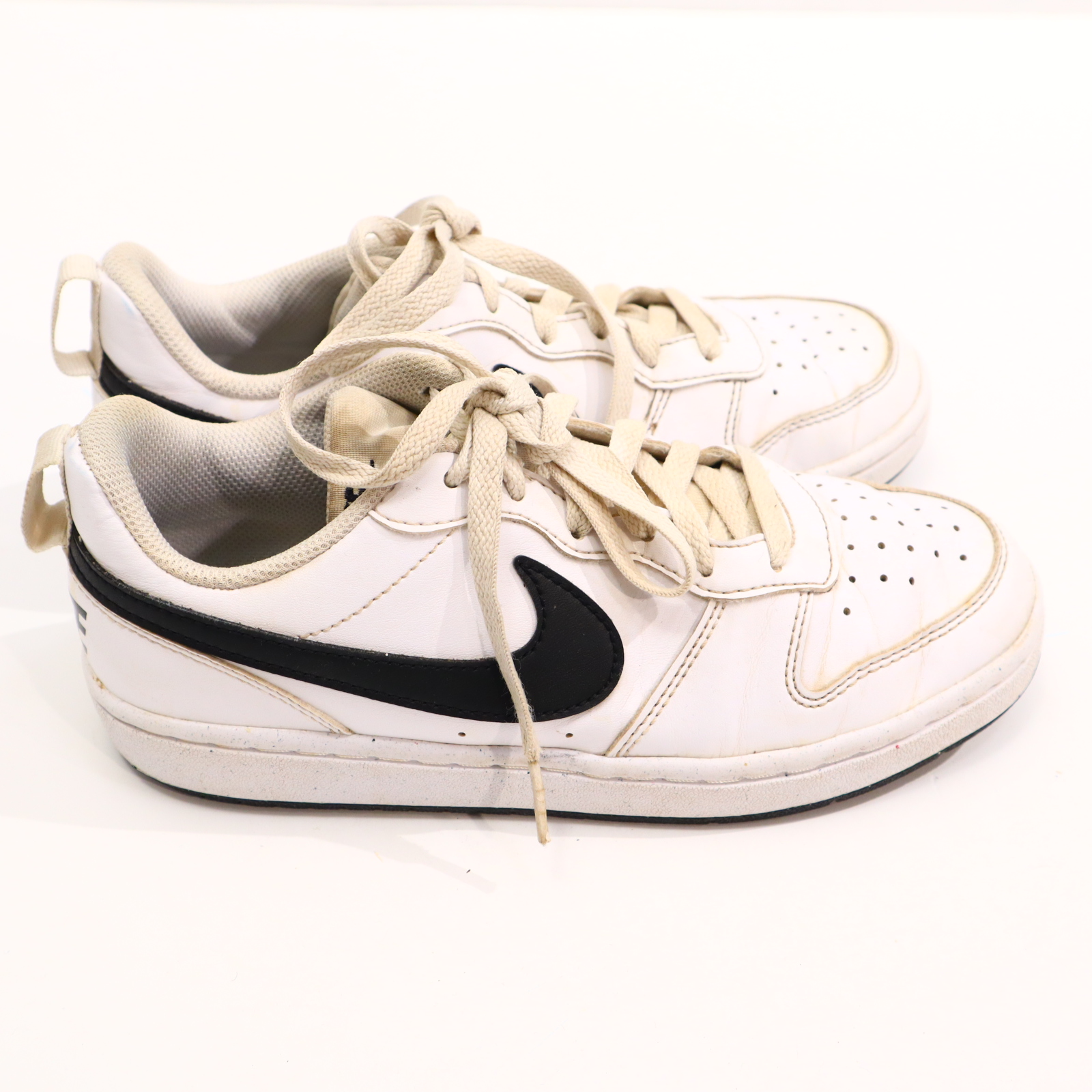 Halbschuhe NIKE Schnürschuh/Sneaker 36 weiß leichte gleichmäßige Ablaufspuren