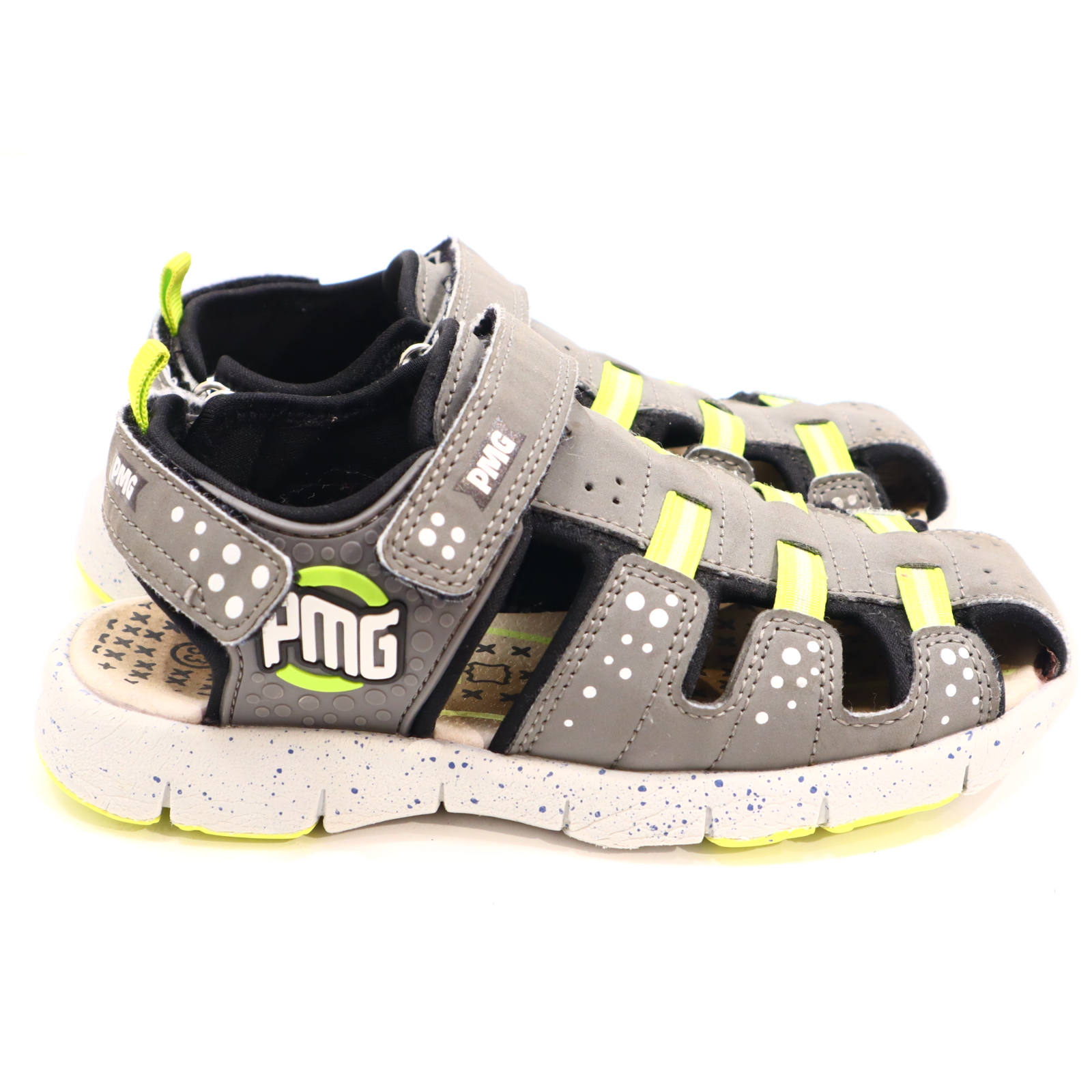 Sandalen Primigi 33 grau/grün leichte gleichmäßige Ablaufspuren