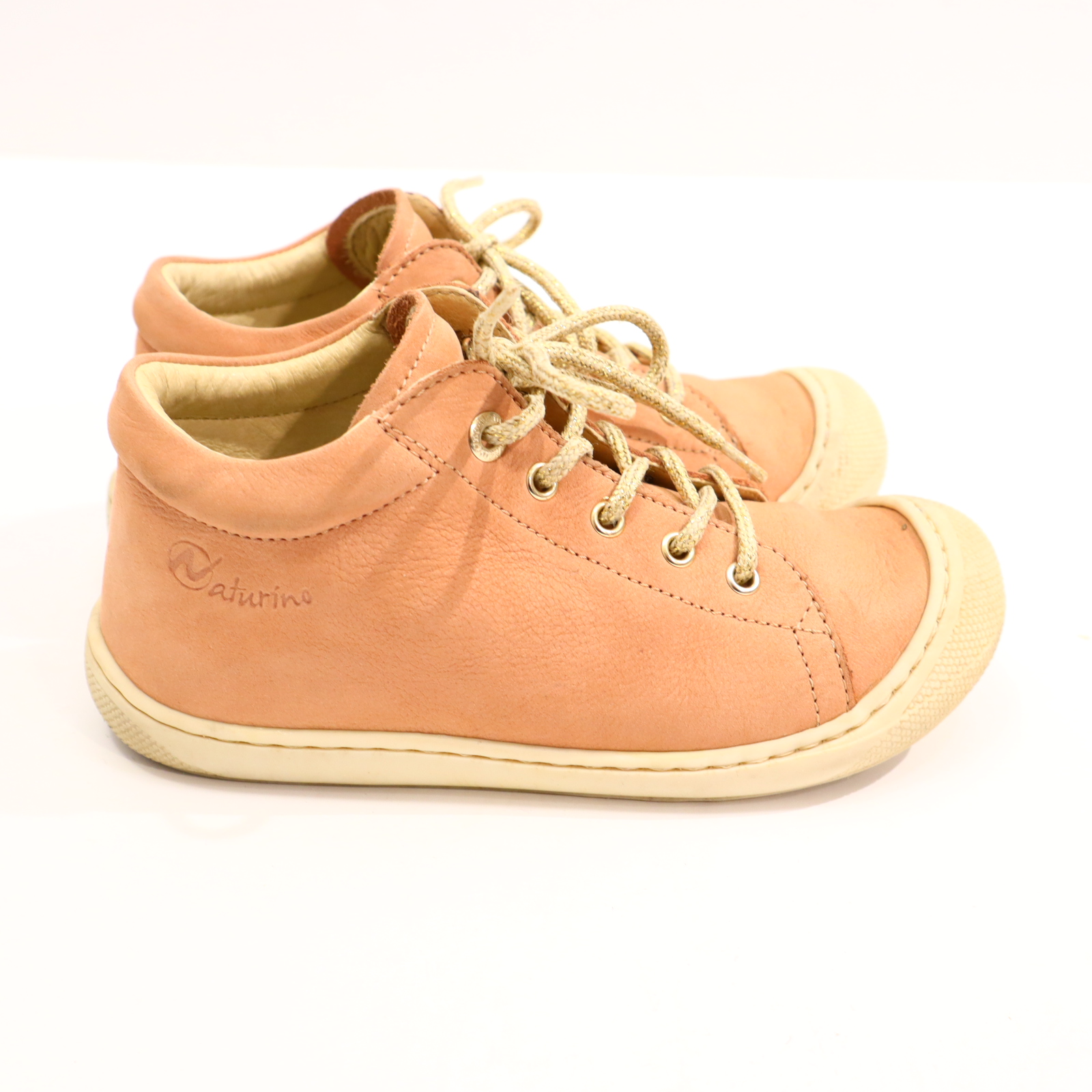 Halbschuhe Naturino Schnürschuh 28 rosa Leder/Nubuk leichte gleichmäßige Ablaufspuren