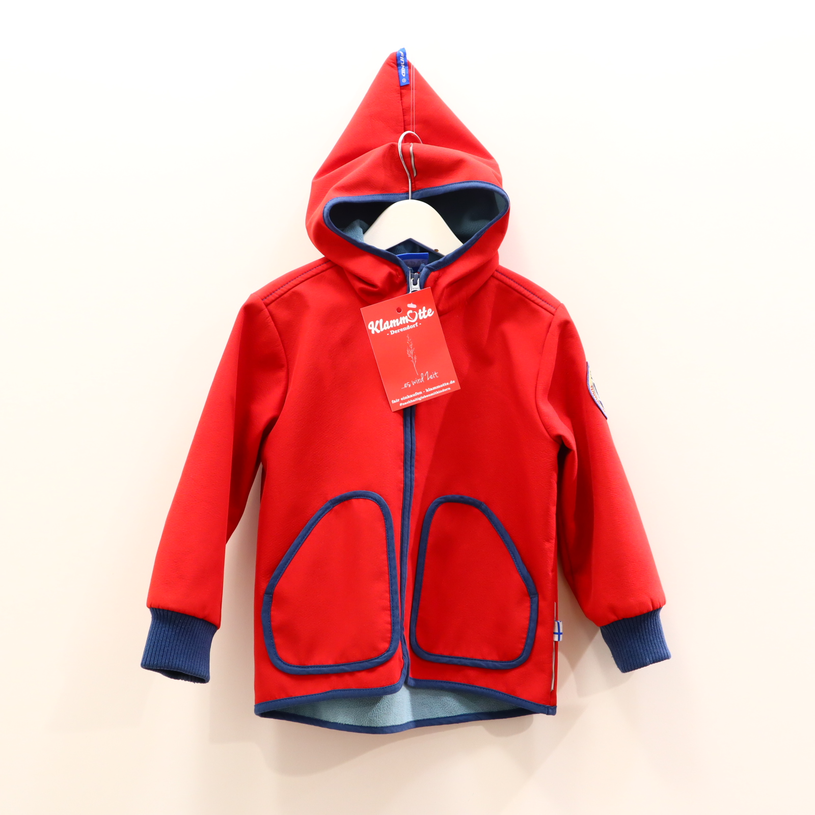Jacke FINKID 98/104/110 blau/rot Applikation/Logo Softshelljacke
