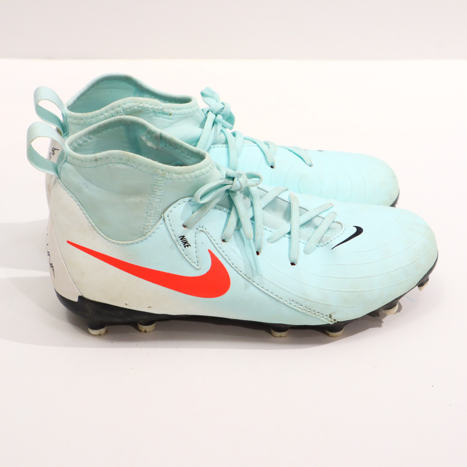 Sportschuh NIKE 34 Fußball/Rasenschuh mint Schnürrschuh