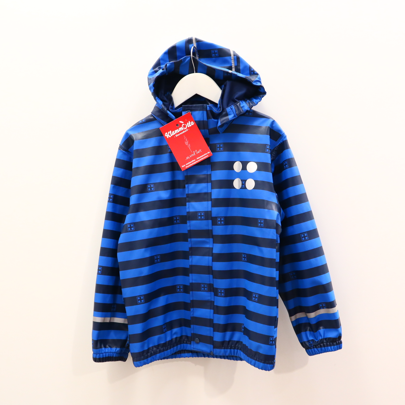Jacke LEGO 134 blau/schwarz Alloverprint/gestreift/Logo/Print Regenjacke abnehmb. Kapuze