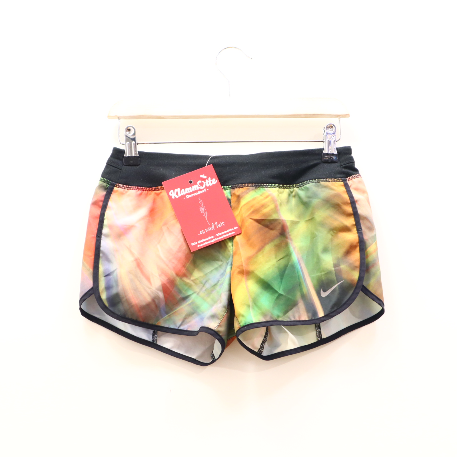 Hose NIKE Short/Sporthose 140/146 bunt/schwarz Allover Print/Logo/Print Gummibandzug/Kordelzug
