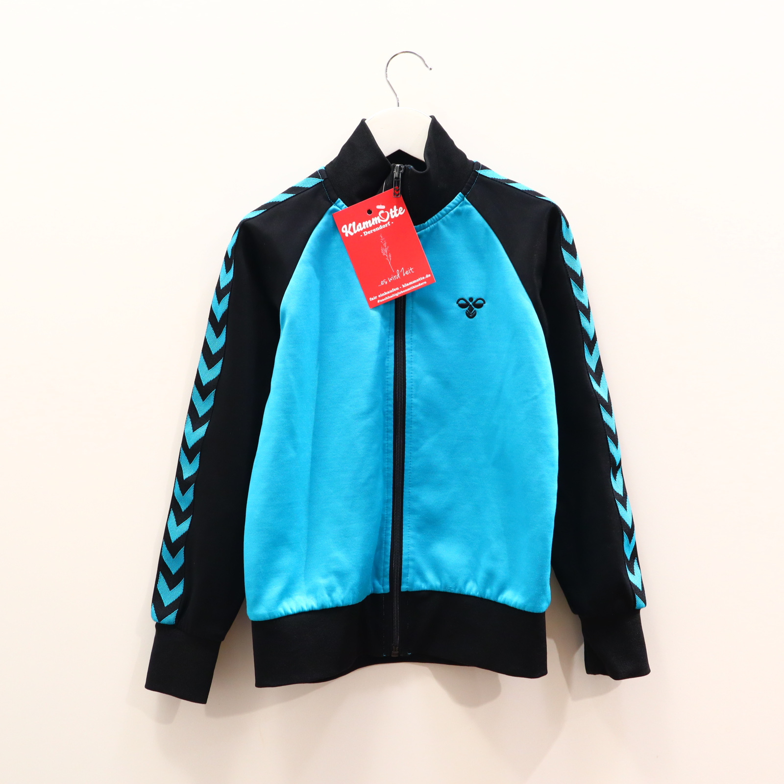 Oberteil hummel Gr. 140 Trainingsjacke schwarz/türkis Baumwolle/Polyester Borde/Logo/Stickerrei Stehkragen