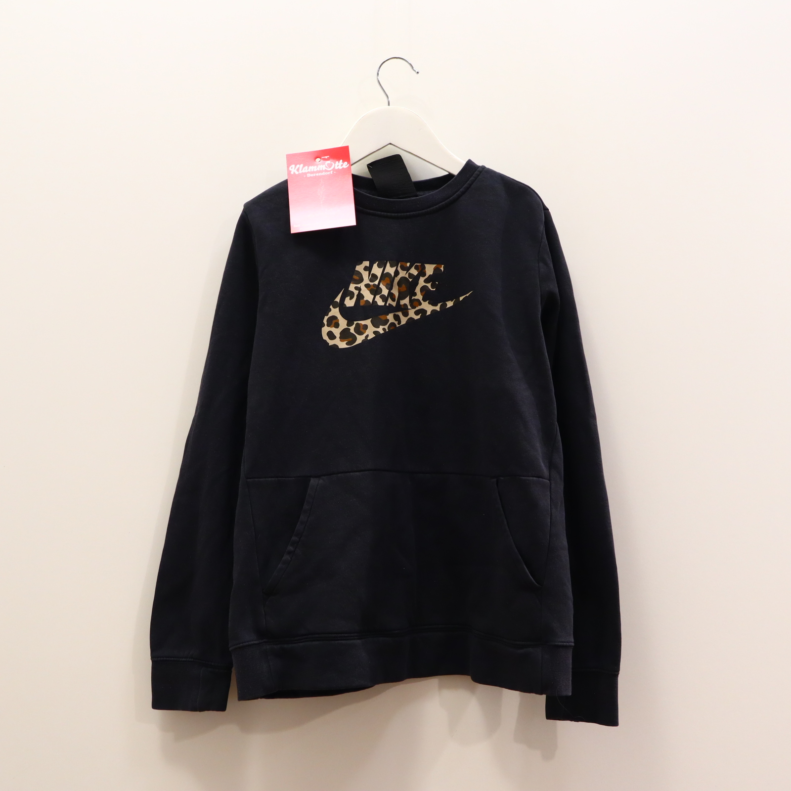 Oberteil NIKE 158/164 schwarz Logo/Print Sweatshirt Baumwolle/Polyester ganz leicht blass