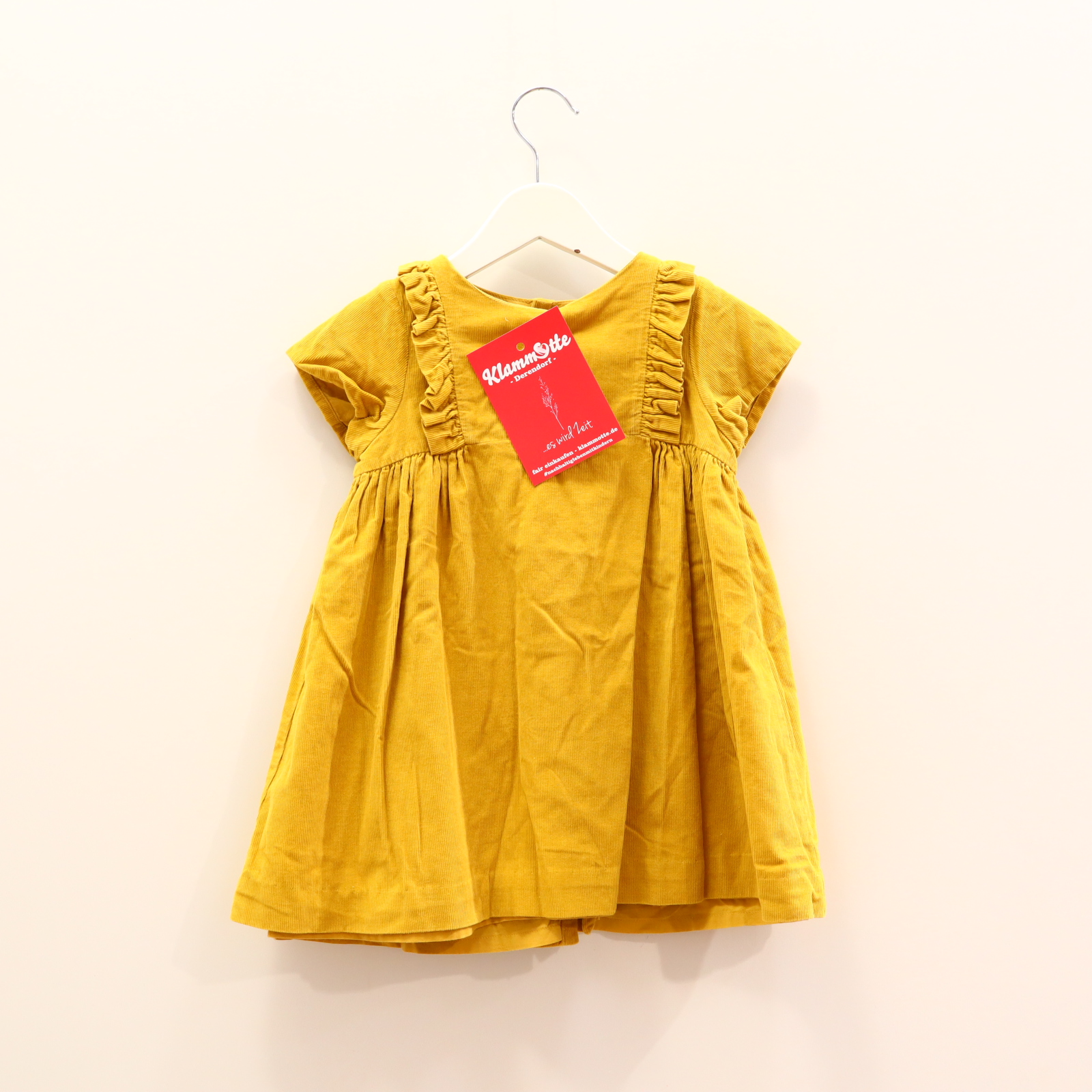 Kleider & Röcke jacadi Schürzenkleid 98 safran Rüsche Baumwolle/Cord Knopfleiste