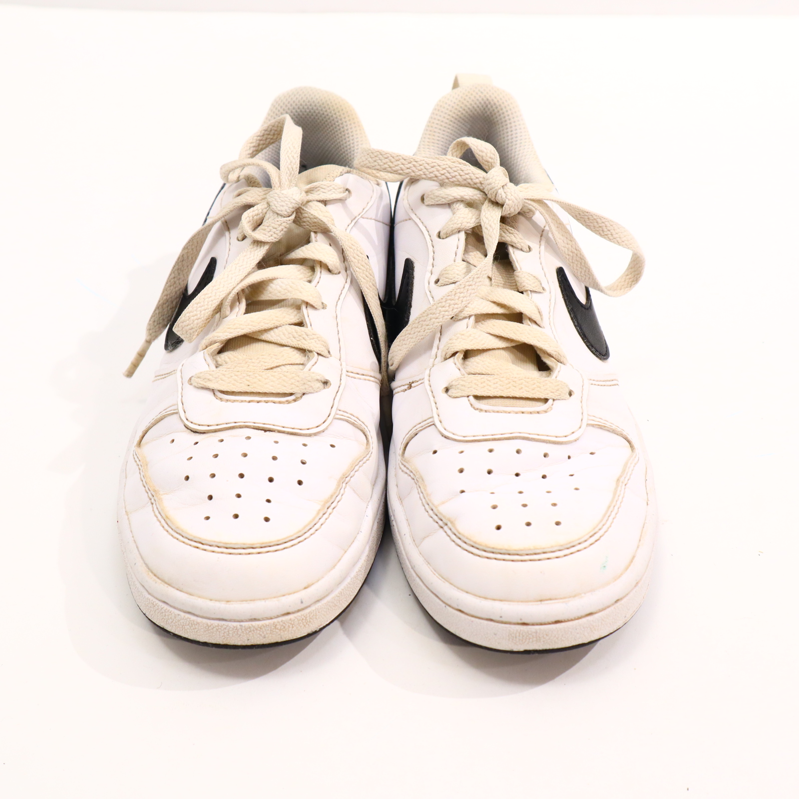 Halbschuhe NIKE Schnürschuh/Sneaker 36 weiß leichte gleichmäßige Ablaufspuren