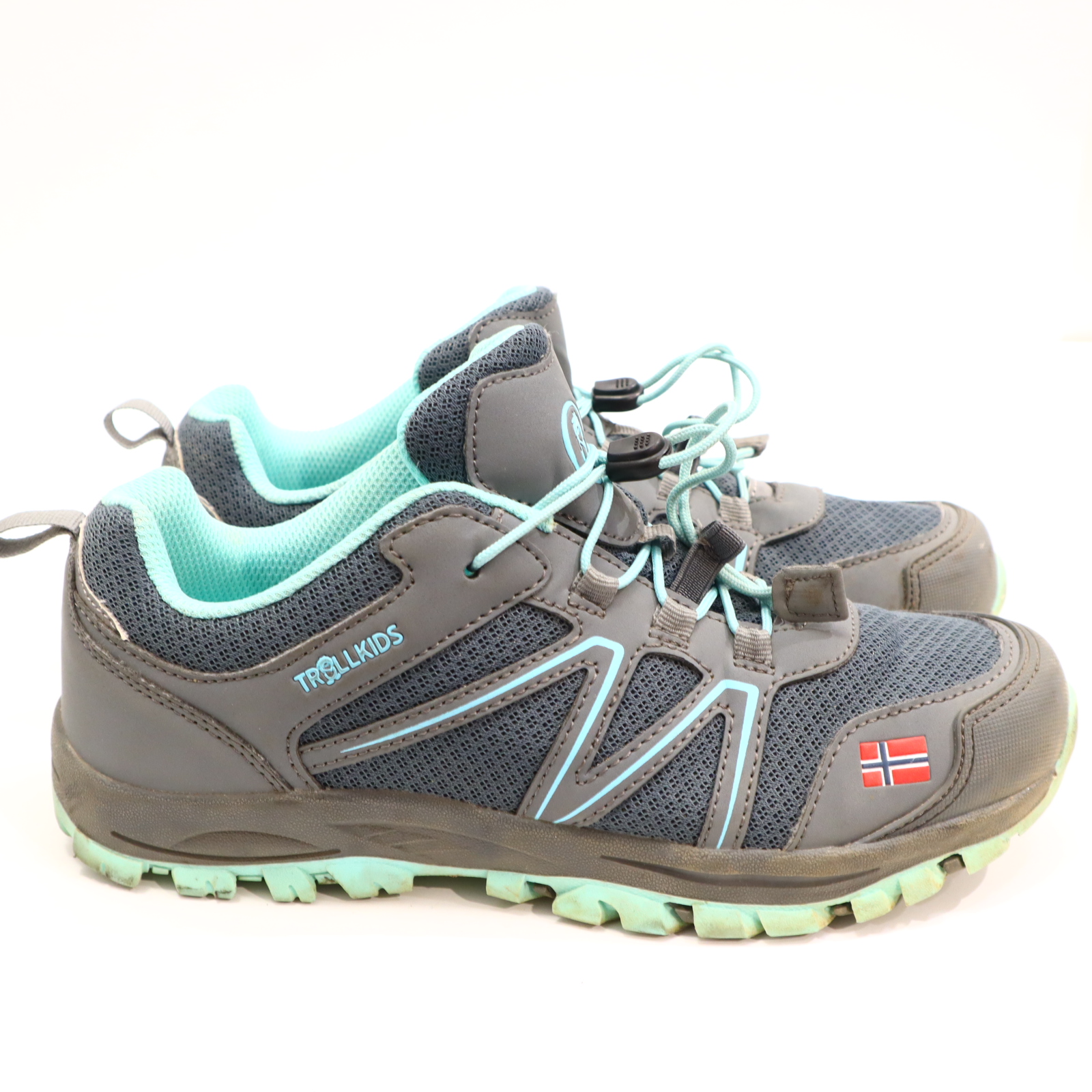 Halbschuhe TROLLKIDS Sandefjod Hiker Low Trekking/Wanderschuh/Low Cut 38 grau/mint/petrol Mesh