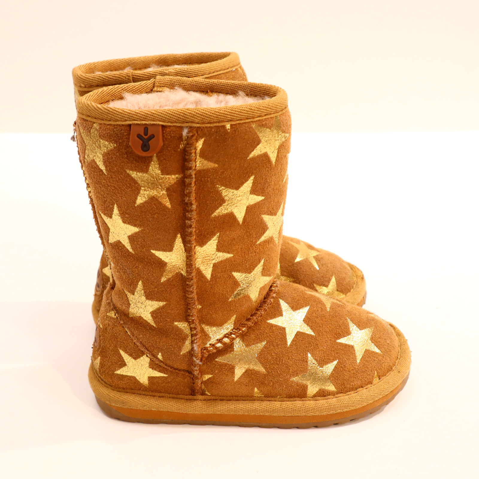 Stiefel EMU 24 braun Lammfell Boot sehr gut/leichter gleichmäßiger Sohlenabrieb