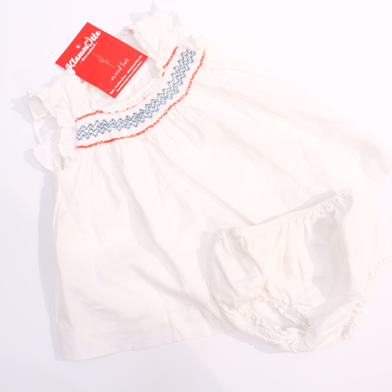 Kleider & Röcke GOCCO 74/80 weiß Stickerei/Smok Baumwollkleid mit Höschen!