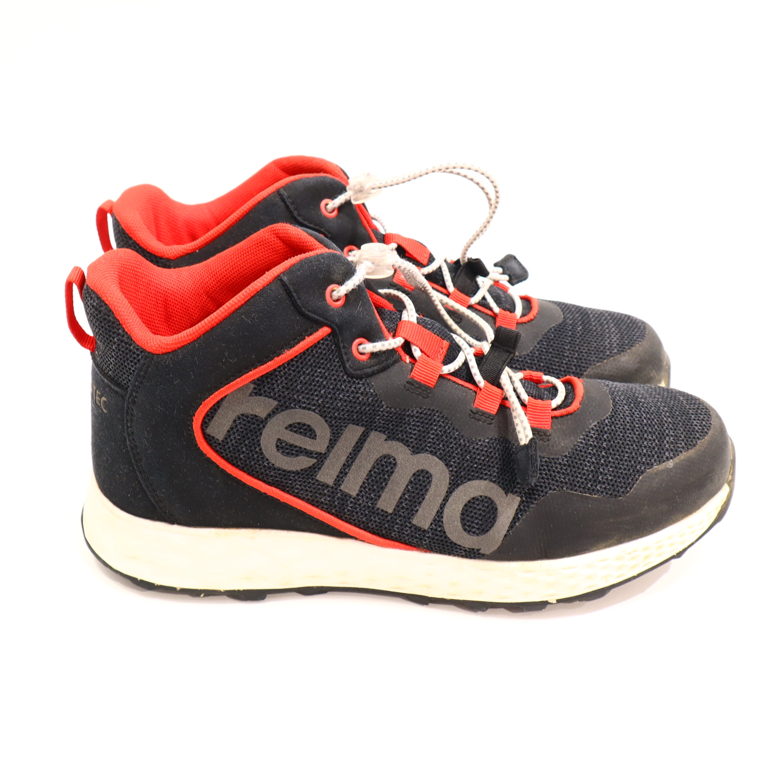 Halbschuhe reima Edistys Sneaker 39 rot/schwarz Mesh/REIMA TEC leichte gleichmäßige Ablaufspuren
