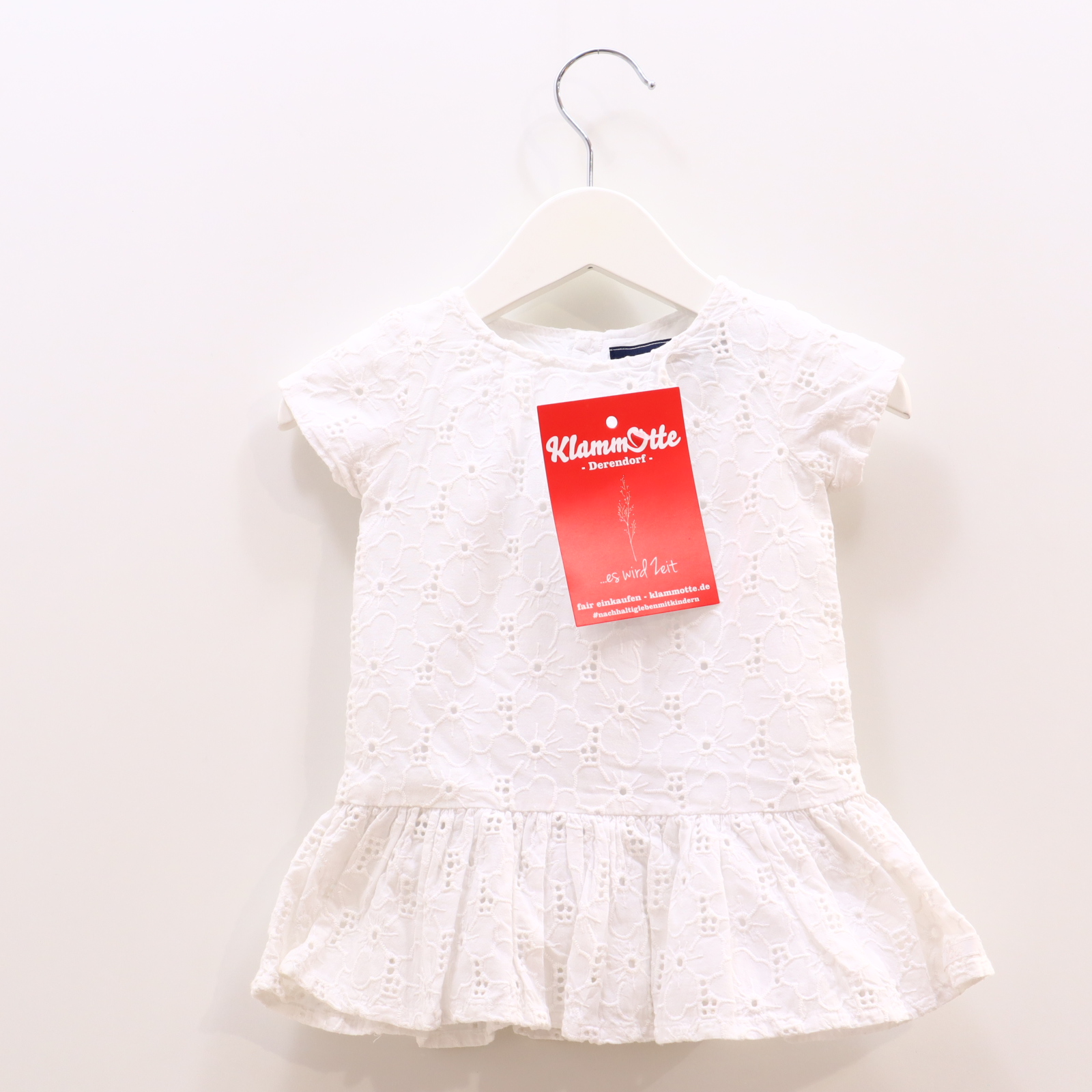 Kleider & Röcke Lili Gaufrette 68 weiß Spitze Baumwollkleid Baumwolle Perlmutknöpfe