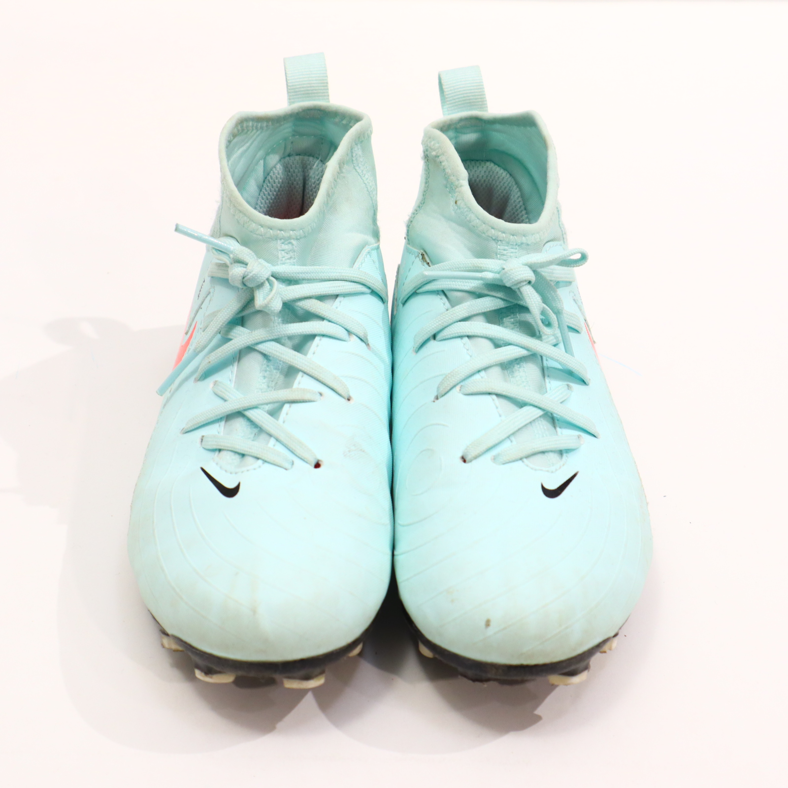 Sportschuh NIKE 34 Fußball/Rasenschuh mint Schnürrschuh