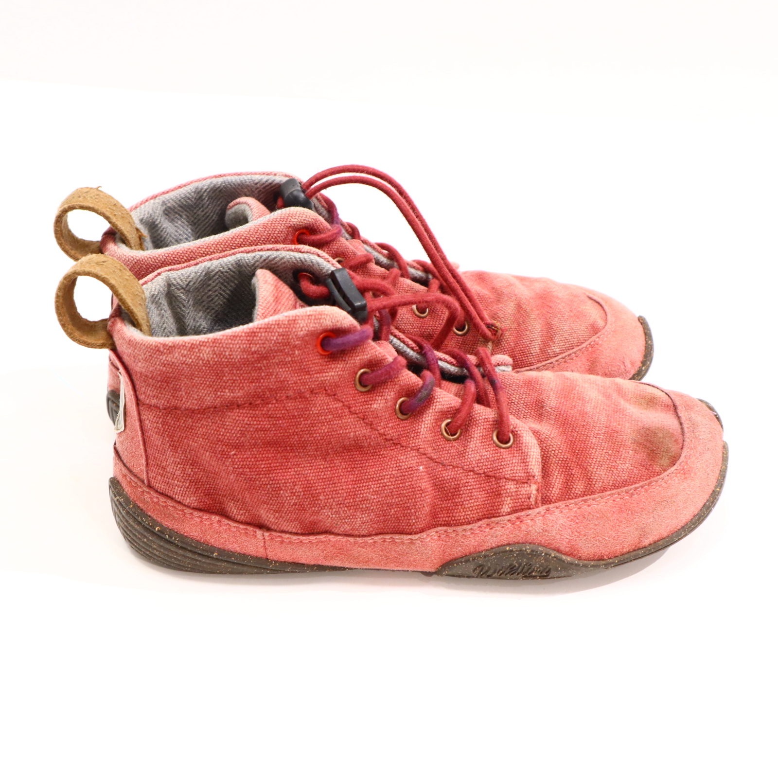 Halbschuhe Wildlinge 31 rot leichte gleichmäßige Ablaufspuren Quick Laces