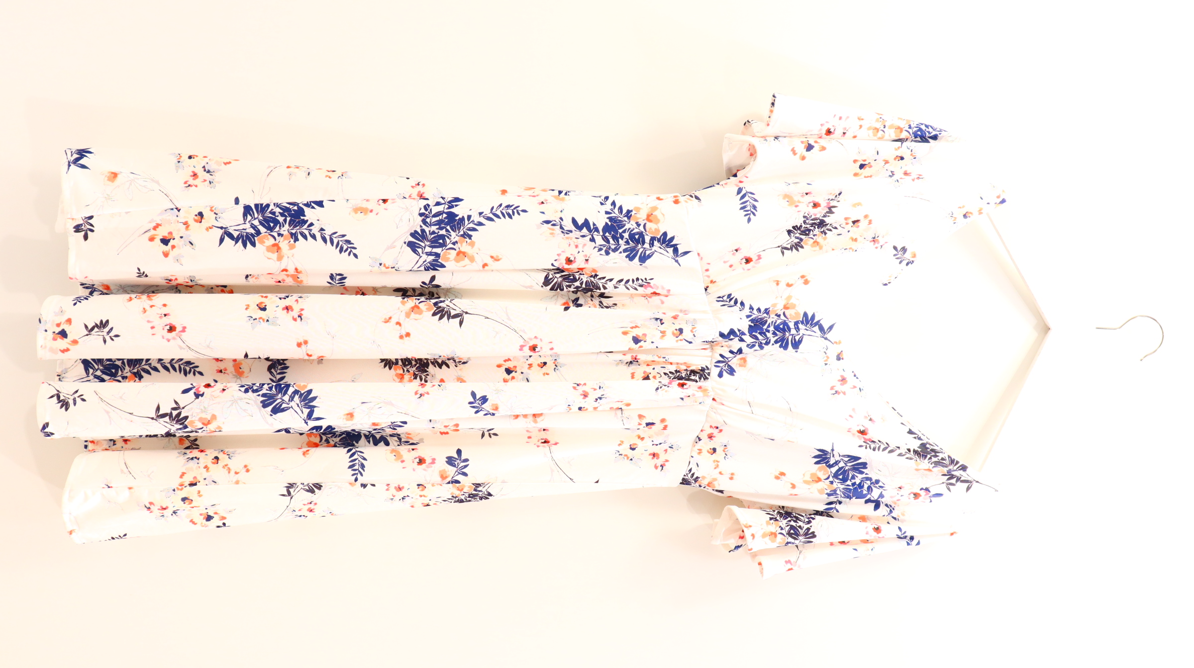 Kleider & Röcke TIFFANY ROSE Midikleid M/38/40 bunt/elfenbein Alloverprint/Blumen Elasthan/Polyester/Viskose