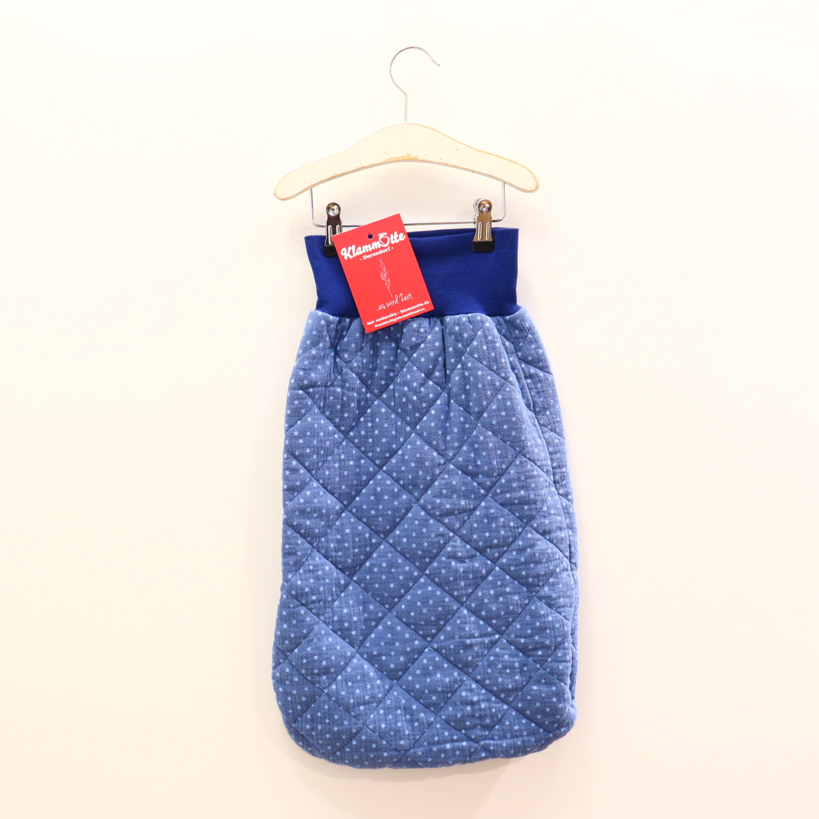 Schlafsack Handmade 68cm/74cm Strampelsack blau Alloverprint/Sterne Baumwolle/wattiert Polyester