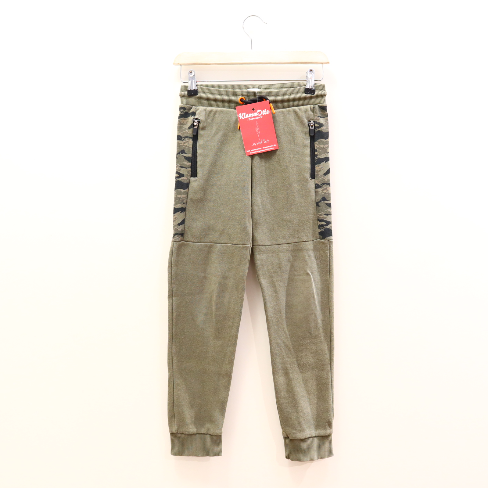 Hose F&F 128/134 Jogger oliv Camouflage Gummibandzug/Kordelzug Baumwolle/Polyester