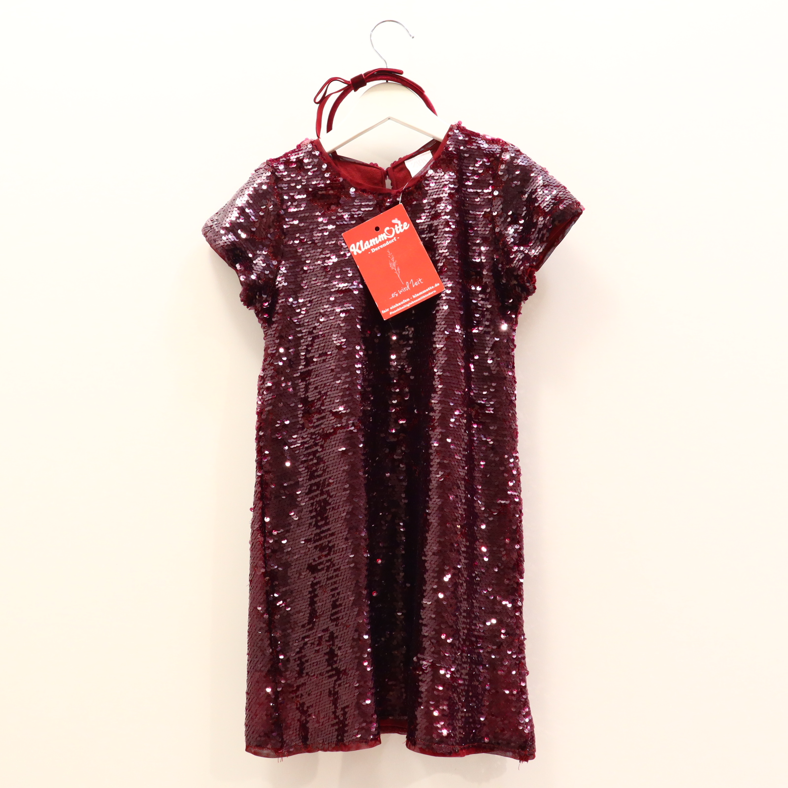 Kleider & Röcke ZARA Charlestonkleid/Patchworkkleid 128 weinrot Pailletten Polyester mit Haar-Accessoire! Knopf