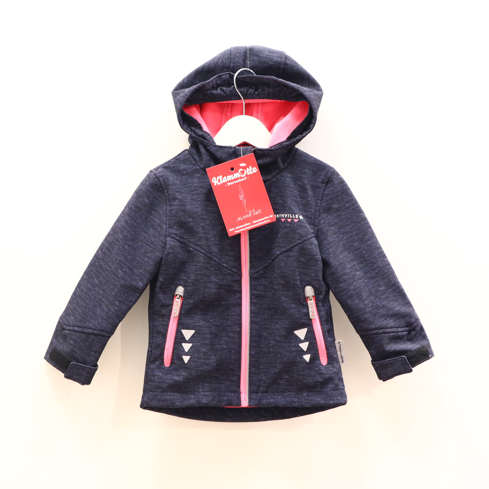 Jacke C&A/NORTHVILLE Softshelljacke 92 lila/pink/schwarz Logo/melange/Print