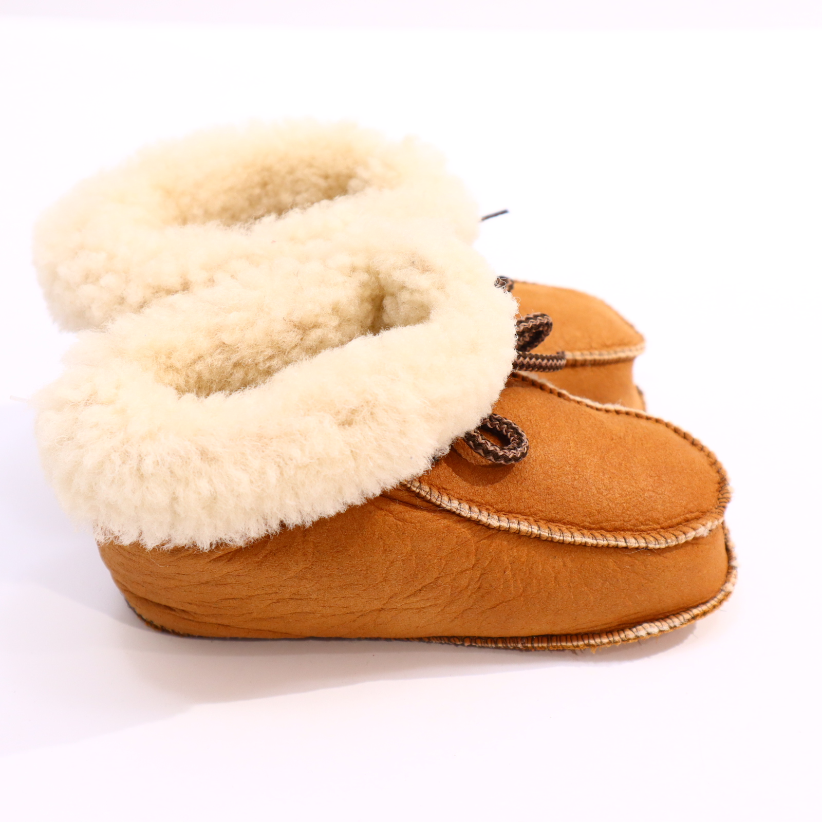 Hausschuhe/Wasserschuhe 24 braun Fellschuhe Lammfell