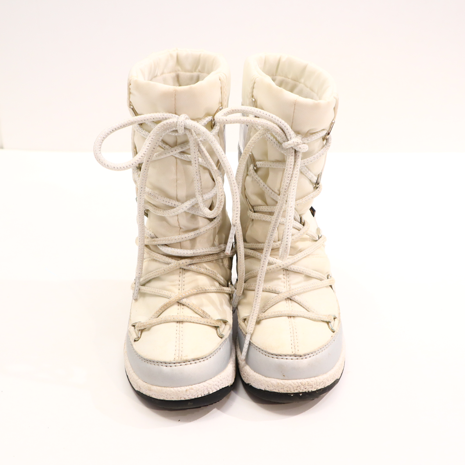 Stiefel MOON BOOT 26 weiß Snowboot Waterproof leichter gleichmäßiger Sohlenabrieb