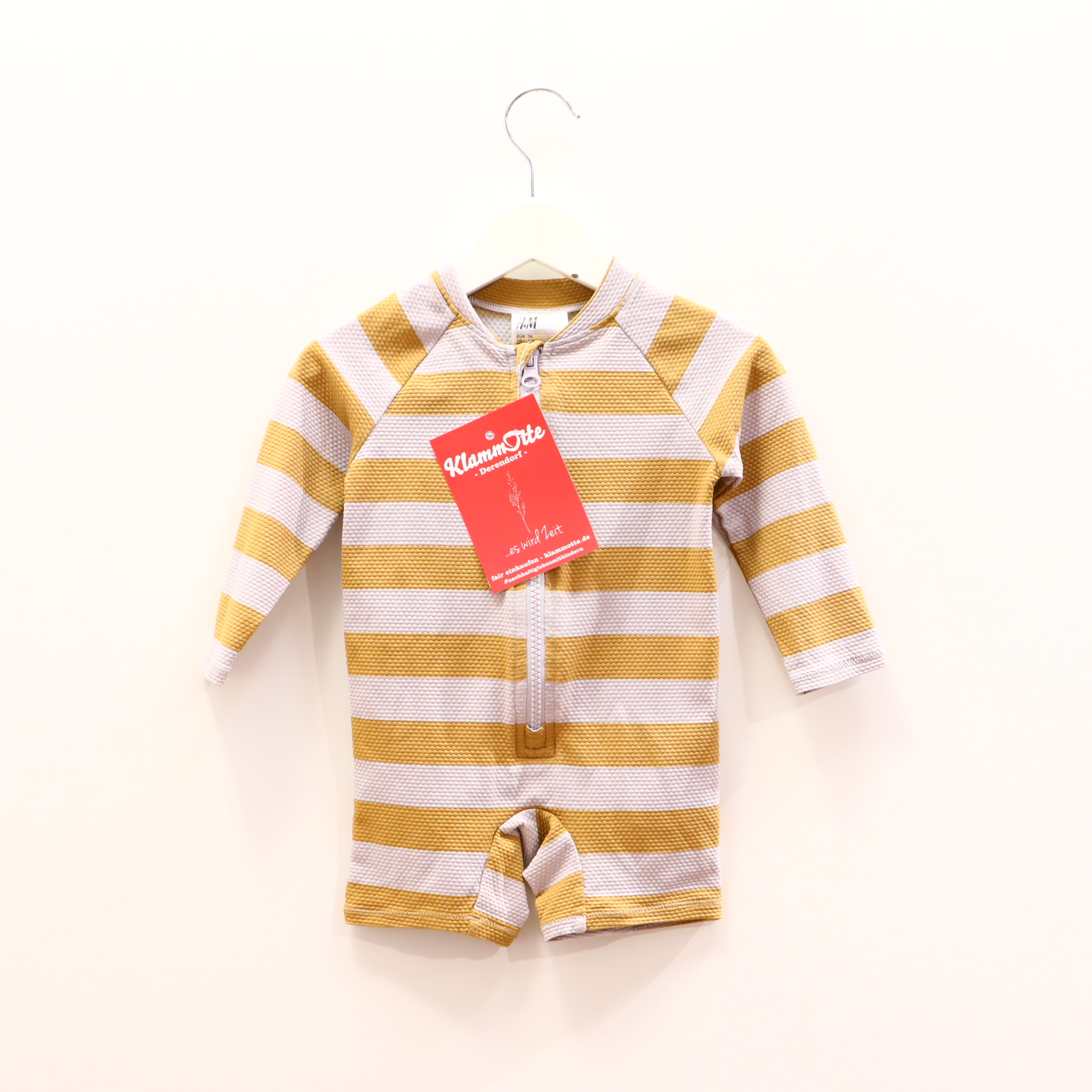 Bademode H&M Gr. 74 karamell/flieder gestreift UV-Schutz-EInteiler