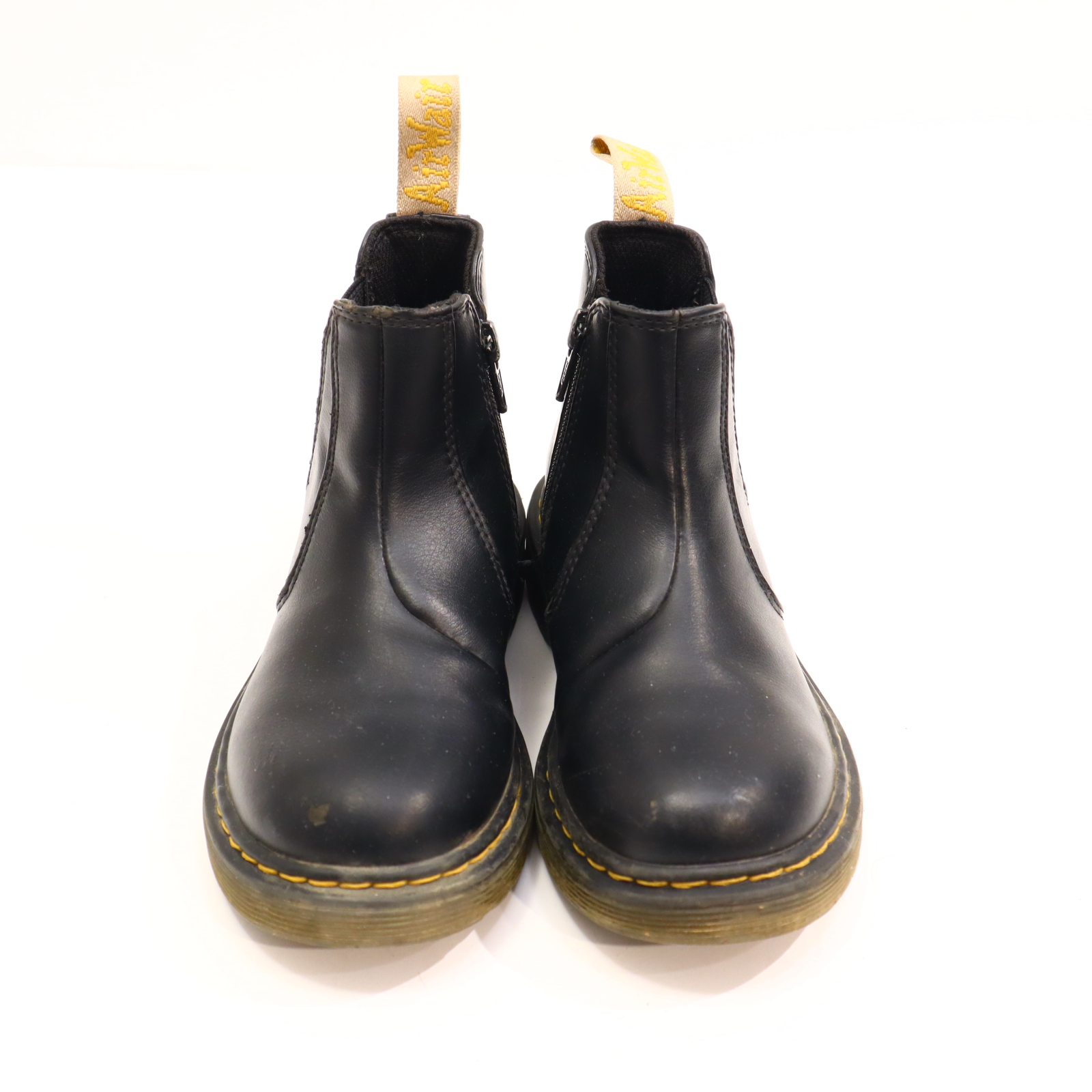 Halbschuhe Dr. Martens Chelseaboots/Stieffelette 30 schwarz leichte gleichmäßige Ablaufspuren Reißverschluß