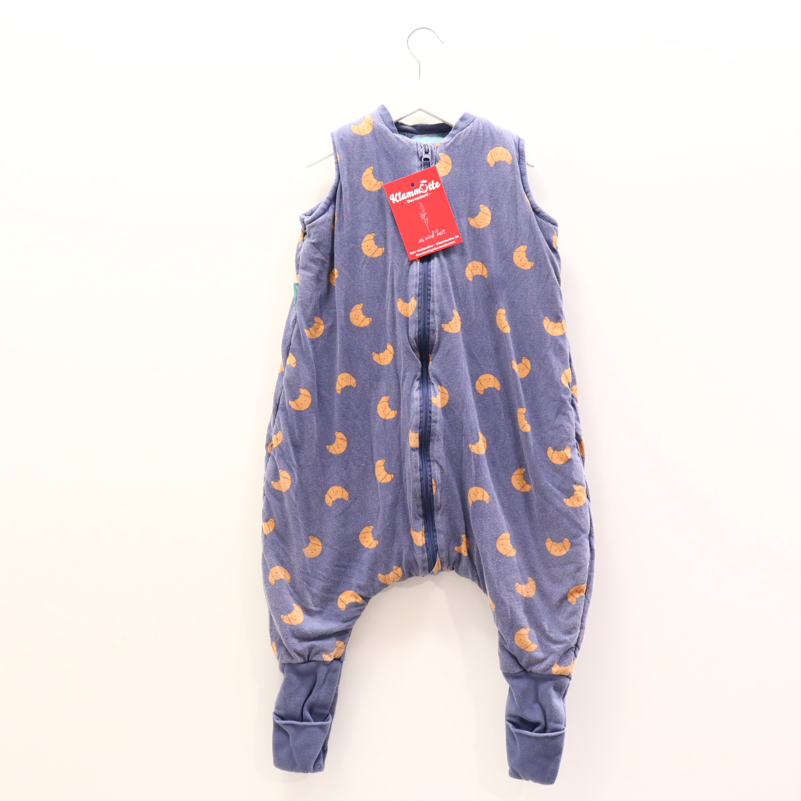 Schlafsack molis&co 90cm Schlafsack mit Beinen blau Alloverprint Baumwolle ganzjährig/2.5 TOG Wendebündchen Polyester