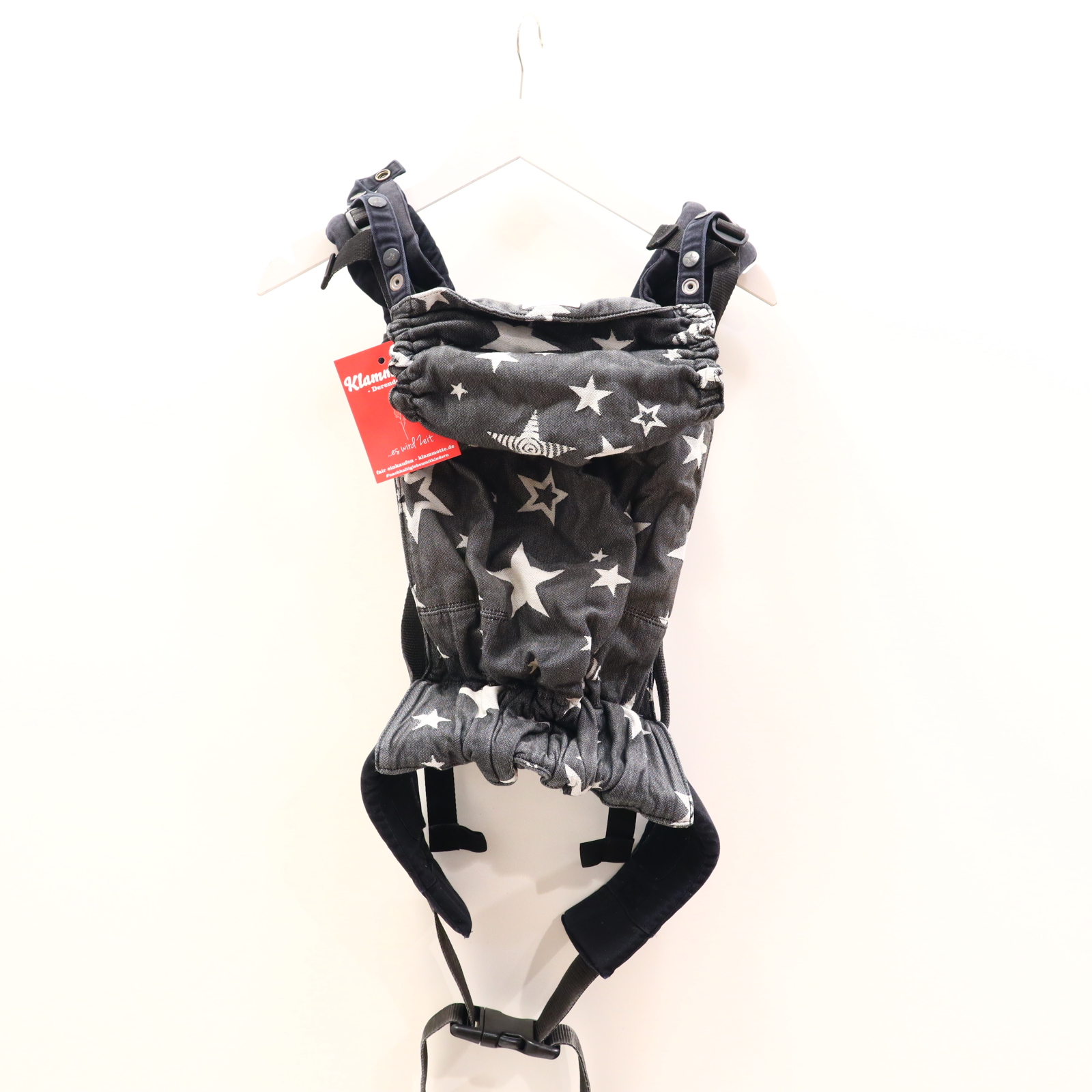 Tragehilfe kokadi Flip Full-Buckle schwarz/weiß Babysize (ab Geburt)